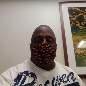 Meet your Posher, Larry